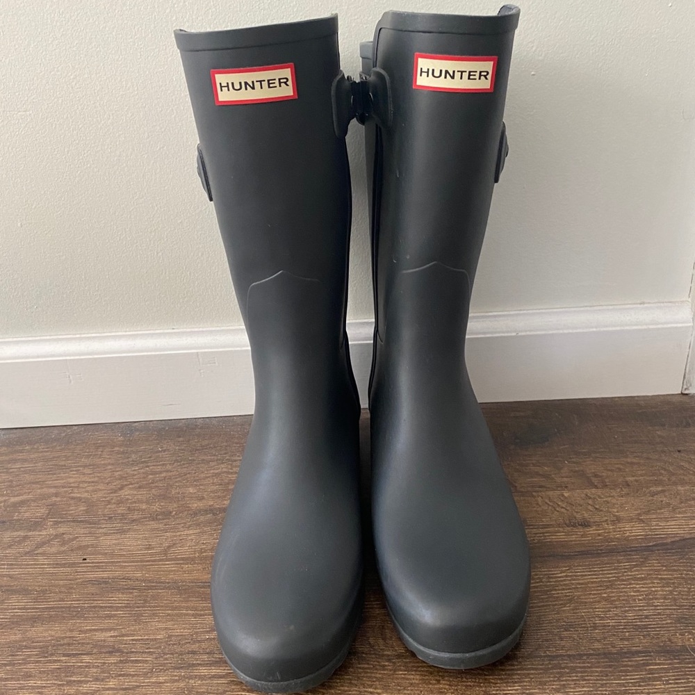 Hunter mid calf two toned boots